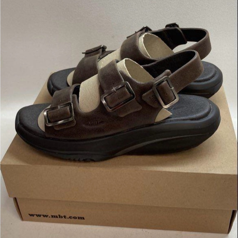 MBT Salama Chocolate Brown Leather Sandals Womens Size 8 New with Box